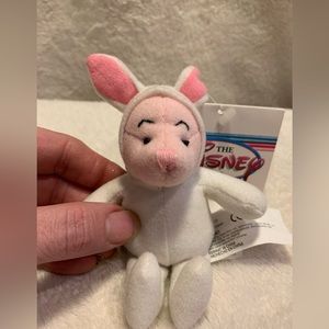 Disney Winnie the Pooh- Piglet 4’ magnet-International Disney-Japan-NWT